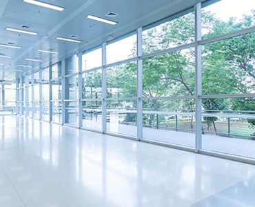 emergency glass repair in Wellington, FL